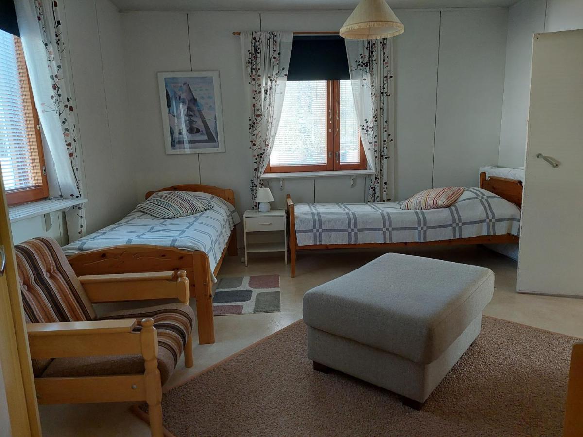 Kivirannan Tupa Villa Уливиеска Екстериор снимка