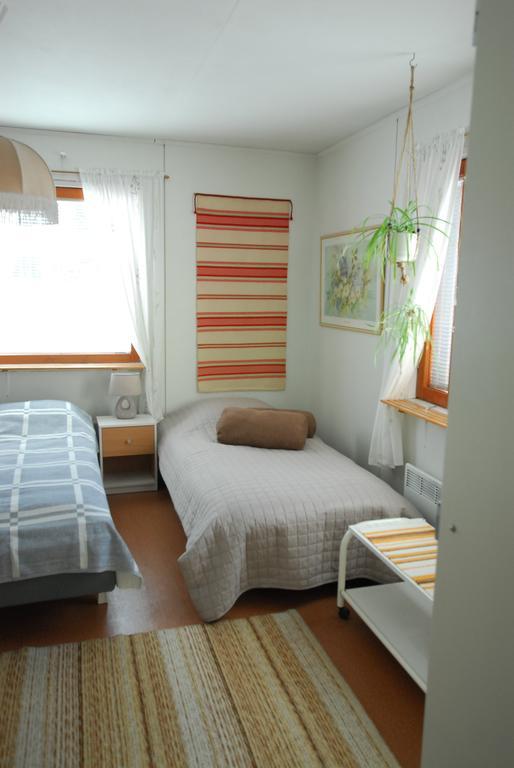 Kivirannan Tupa Villa Уливиеска Екстериор снимка